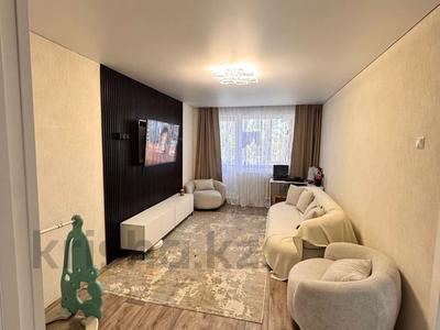 Продажа квартир в Западно-Казахстанской обл.: 2-комнатная квартира · 45 м² · 3/5 этаж, Жданова за 15 млн 〒 2-комнатная квартира · 45 м² · 3/5 этаж, Жданова за 15 млн 〒 в Уральске