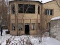 Часть дома • 6 комнат • 200 м² • 7.24 сот., Аханова 15 за 16.5 млн 〒 в Караганде, Казыбек би р-н