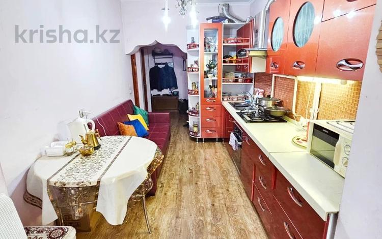 3-бөлмелі пәтер · 64 м² · 2/5 қабат, мкр Тастак-3, Аносова, бағасы: 45.5 млн ₸ в Алматы, Алмалинский р-н — фото 2