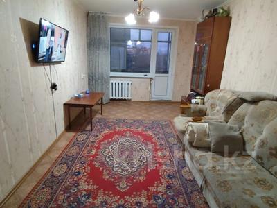 3-комнатная квартира · 64.5 м² · 4/5 этаж, Ихсанова за 14 млн 〒 в Уральске