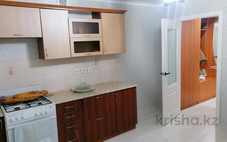 1-комнатная квартира · 45.1 м² · 1/5 этаж, Кизатова за 20.5 млн ₸ в Петропавловске — фото 2
