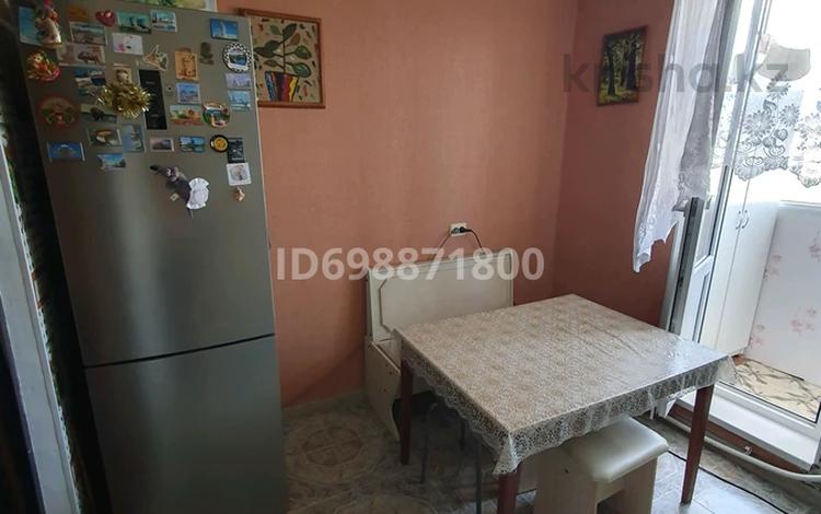 2-комнатная квартира · 54 м² · 5/5 этаж, мкр 5, Есет Батыра 91 — Остановка Дом ветеран за 150 000 ₸ в Актобе — фото 8