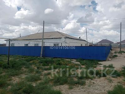 Жеке үй · 4 бөлме · 200 м² · 2500 жүзд., Жанаев Т 58 — Ақкиізтоғай ауылы, бағасы: 10 млн ₸ в Кульсары