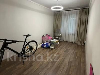 2-бөлмелі пәтер · 42 м² · 3/5 қабат, мкр Аксай-3, бағасы: 31 млн ₸ в Алматы, Ауэзовский р-н