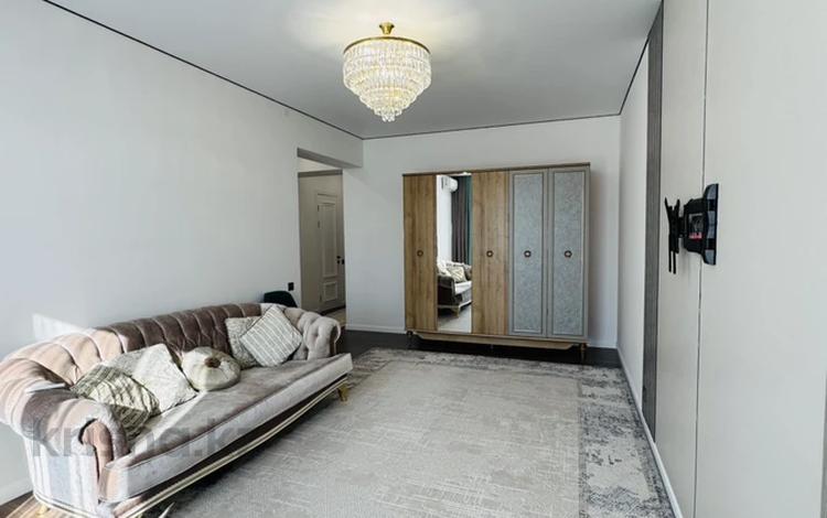 2-бөлмелі пәтер · 70 м² · 3/9 қабат, Александр Сызганов 1/2, бағасы: 370 000 ₸ в Астане, Есильский р-н — фото 2