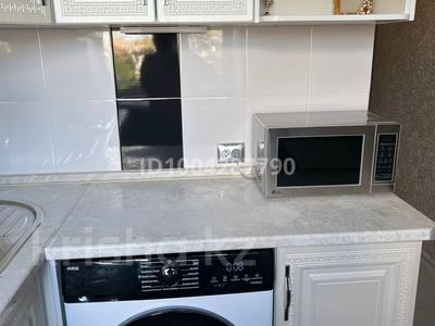 2-бөлмелі пәтер · 42 м² · 5/5 қабат, Республики 79, бағасы: 250 000 〒 в Астане, Сарыарка р-н