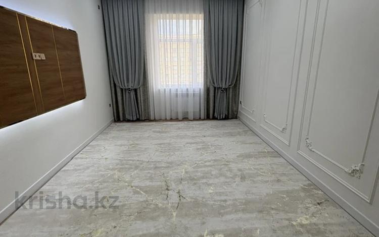 3-бөлмелі пәтер · 100 м², 16-й мкр 84, бағасы: 35 млн ₸ в Актау — фото 2