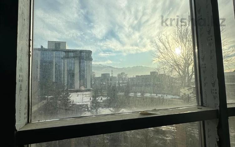 2-комнатная квартира · 61.8 м² · 2/5 этаж, мкр Каргалы, Акселеу Сейдембек за 56 млн ₸ в Алматы, Наурызбайский р-н — фото 2