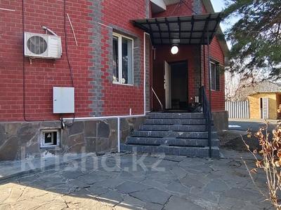 Отдельный дом · 6 комнат · 500 м² · 12 сот., Аль Фараби 93/21 — Академгородок за 2.5 млн 〒 в Алматы, Бостандыкский р-н