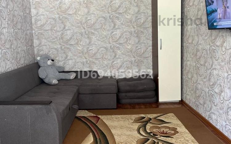 2-бөлмелі пәтер · 51 м² · 1/5 қабат, мкр Северо-Восток 15/2, бағасы: 15 млн ₸ в Уральске — фото 2
