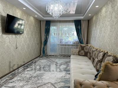 2-комнатная квартира · 45 м² · 5/5 этаж, Майкудук, 17й микрорайон за 12 млн ₸ в Караганде, Алихана Бокейханова р-н