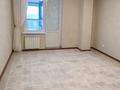 3-комнатная квартира · 120 м² · 8/10 этаж, Абая 63 за 380 000 ₸ в Астане, р-н Байконур — фото 8