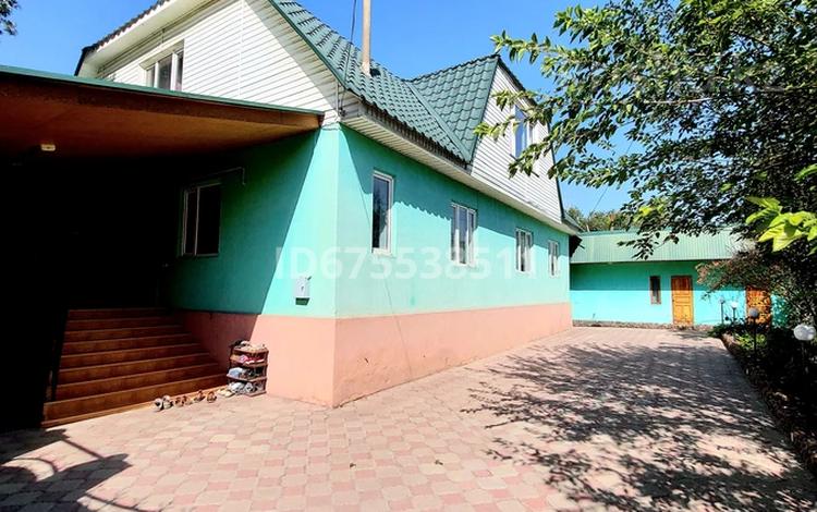 Отдельный дом • 8 комнат • 213 м² • 8 сот., Дуйсенбиева 18 а за 41 млн 〒 в Узынагаш — фото 47