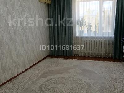 2-бөлмелі пәтер · 55 м² · 4/5 қабат, Алматинская 3а, бағасы: 15.8 млн ₸ в Актобе, жилой массив Жанаконыс