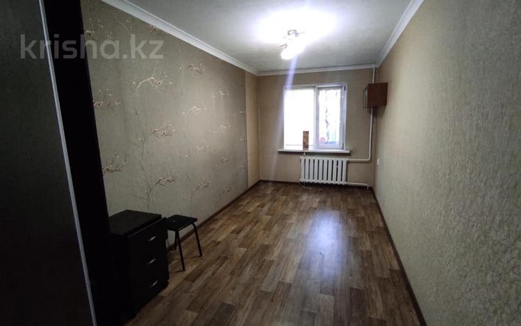 3-комнатная квартира, 59 м², 1/4 этаж, Радостовца — Жандосова