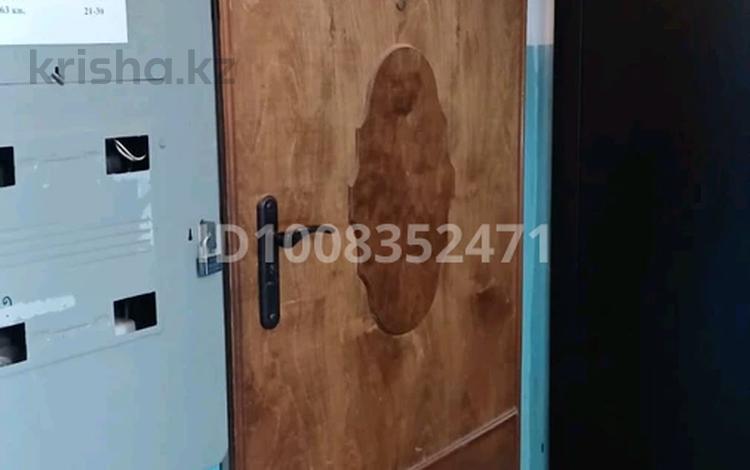 4-бөлмелі пәтер · 62.5 м² · 2/5 қабат, Абулхаир хана — Улицы циолковского, бағасы: 18.5 млн ₸ в Уральске — фото 2