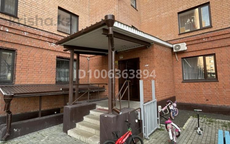 1-комнатная квартира · 50 м² · 7/9 этаж, Жабаева 44 44 — Дворец спорта за 300 000 ₸ в Петропавловске — фото 6