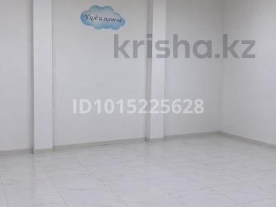 Магазины и бутики · 35 м² за 420 000 ₸ в Астане, Нура р-н
