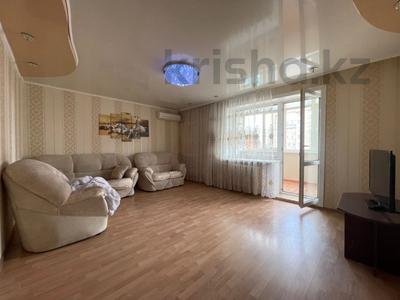 2-бөлмелі пәтер · 82.4 м² · 16/18 қабат, Уалиханова, бағасы: 200 000 〒 в Северо-Казахстанской обл.