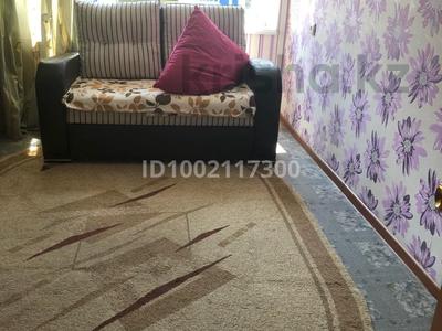 3-бөлмелі пәтер · 64 м² · 4/5 қабат, Сатпаева 50 — Остановка Академия, бағасы: 180 000 ₸ в Атырау, мкр Авангард-4