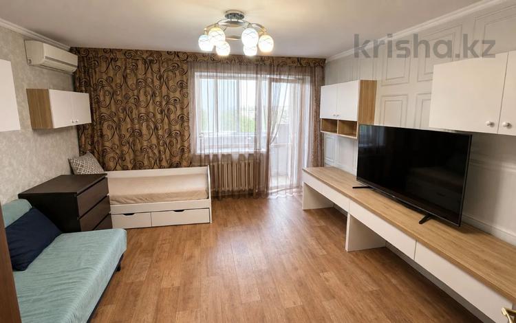 2-комнатная квартира · 53.6 м² · 9/9 этаж, бориса александрова 11 за 25.5 млн ₸ в Усть-Каменогорске — фото 6