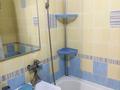 3-бөлмелі пәтер · 70 м² · 1/12 қабат, Евразия 190/1 — Р-он Универмага и восьмая школа, бағасы: 150 000 ₸ в Уральске, мкр Школьник — фото 6