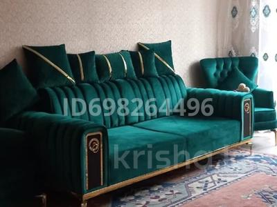 3-бөлмелі пәтер · 54 м² · 3/4 қабат, 6й микрорайон, Полетаева 7, бағасы: 29 млн ₸ в Караганде, Казыбек би р-н