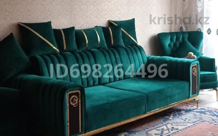3-бөлмелі пәтер · 54 м² · 3/4 қабат, 6й микрорайон, Полетаева 7, бағасы: 29 млн ₸ в Караганде, Казыбек би р-н — фото 2
