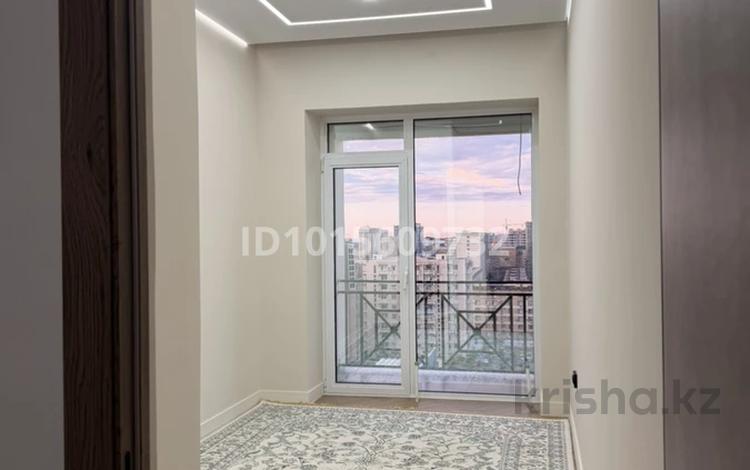 4-комнатная квартира · 121 м² · 13/14 этаж, 12-й мкр 36/2 — Трк за 120 млн ₸ в Актау — фото 2