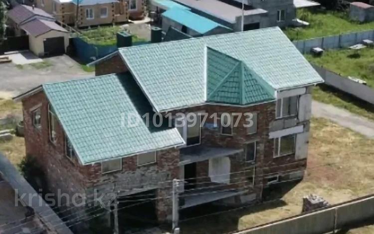 Жеке үй · 7 бөлме · 470 м² · 10 жүзд., Абая 1/99 — Астыкжан, бағасы: 155 млн ₸ в Костанае — фото 10