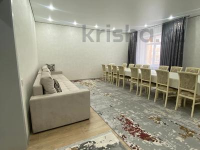 3-бөлмелі пәтер · 125 м² · 2/5 қабат, мкр. Алтын орда, санкибай батыра 38, бағасы: 50 млн ₸ в Актобе