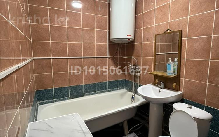 1-комнатная квартира · 45 м² · 3/5 этаж, Макарова 22А за 80 000 ₸ в Таразе — фото 11