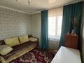 4-бөлмелі пәтер · 62 м² · 5/5 қабат, Пришахтинск, 22й микрорайон 11, бағасы: 16 млн ₸ в Караганде, Алихана Бокейханова р-н — фото 5