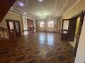 Отдельный дом · 8 комнат · 429 м², Алтынбекова за 350 000 〒 в  — фото 15