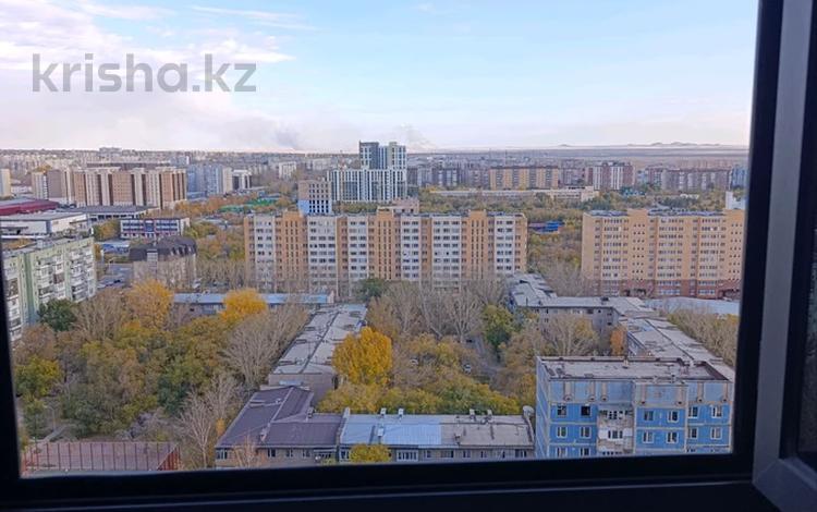 3-комнатная квартира, 68 м², 17/20 этаж, мкр Юго-Восток, мкр Юго-Восток, ул.Дюсембековк 44/2 — находится ЖК Стильный на Волочаевской за 31 млн 〒 в Караганде, Казыбек би р-н — фото 2