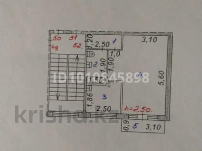 1-комнатная квартира · 31.1 м² · 3/5 этаж, Алашахана 11 — Центр за 8.9 млн 〒 в Жезказгане