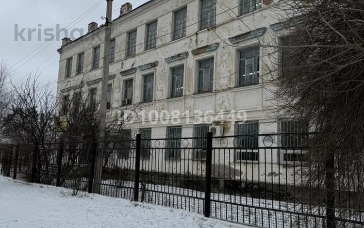 Еркін · 2034.9 м², бағасы: 490 млн 〒 в Уральске — фото 2