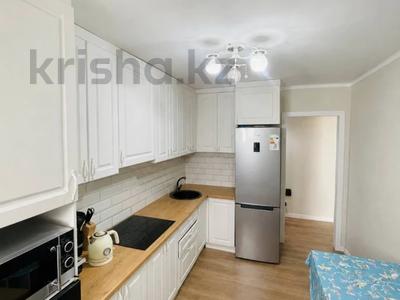 2-бөлмелі пәтер · 60 м² · 7/10 қабат, Жургенова — ГОРЯЧКААААААААААААА, бағасы: ~ 29 млн ₸ в Астане, Сарайшык р-н