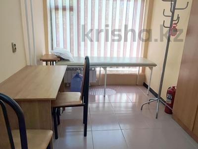 Медцентры и аптеки · 112 м² за 60 млн ₸ в Караганде, Казыбек би р-н
