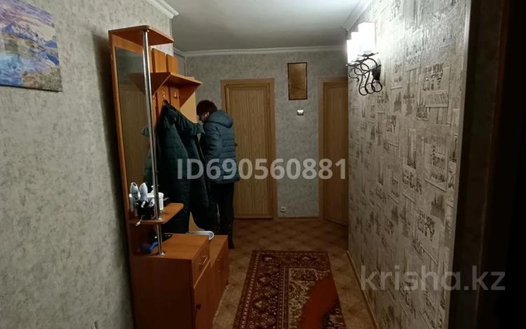 2-бөлмелі пәтер · 48.4 м² · 1/3 қабат, Поисковая 3 3, бағасы: 9 млн ₸ в Усть-Каменогорске — фото 2