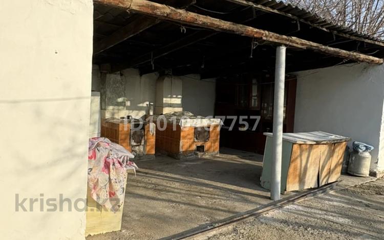 Жеке үй · 8 бөлме · 224 м² · 25 сот., Казыбек би ауылы улица Абат 11 — Центр Казыбек би с/о, бағасы: 20 млн 〒 в Жетысае — фото 2