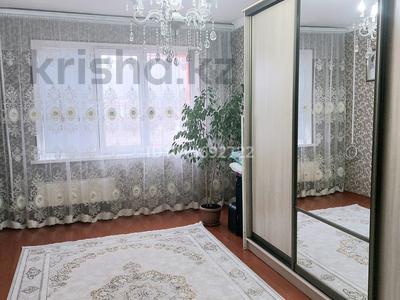 3-комнатная квартира · 70 м² · 3/5 этаж, 3 микр 52 за 12.7 млн ₸ в Жанатасе