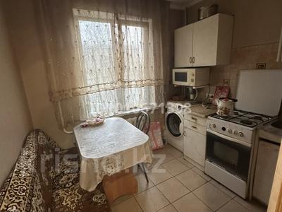 3-комнатная квартира · 60 м² · 2/5 этаж, мкр Тастак-1 10 за 260 000 〒 в Алматы, Ауэзовский р-н