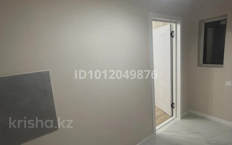 2 комнаты · 20 м² · 1/1 этаж, мкр Улжан-1 — ул Акжар за 100 000 ₸ в Алматы, Алатауский р-н — фото 2