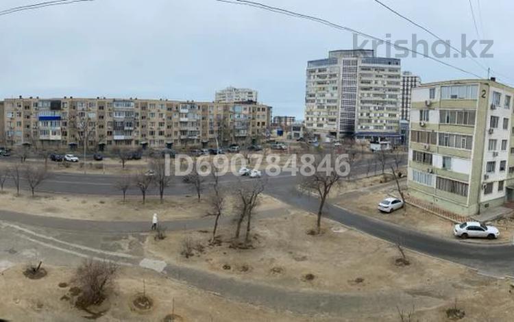 2-комнатная квартира, 47 м², 4/5 этаж, 7-й мкр 3 за 17 млн 〒 в Актау, 7-й мкр — фото 2