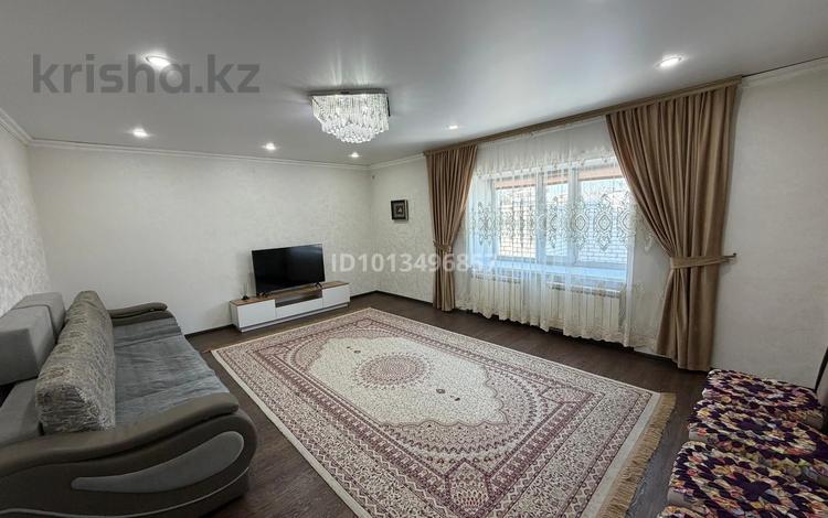 Отдельный дом · 5 комнат · 250 м² · 25 сот., Декоративный переулок 5 за 57 млн ₸ в Семее — фото 6