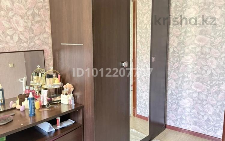 2-комнатная квартира · 50 м² · 3/5 этаж, Просп. Абилкайыр хана 65Б за 160 000 ₸ в Актобе, мкр Авиатор — фото 2
