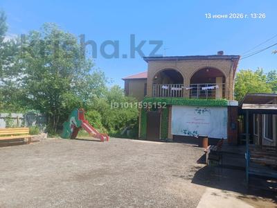 Дом · 5 комнат · 260 м², Жиренколь 56а — За рестораном Махаббат за 30 000 ₸ в Астане, р-н Байконур