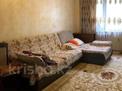 3-комнатная квартира · 66 м² · 3/5 этаж, мкр Аксай-2 63 — Дом во дворах за 40 млн 〒 в Алматы, Ауэзовский р-н