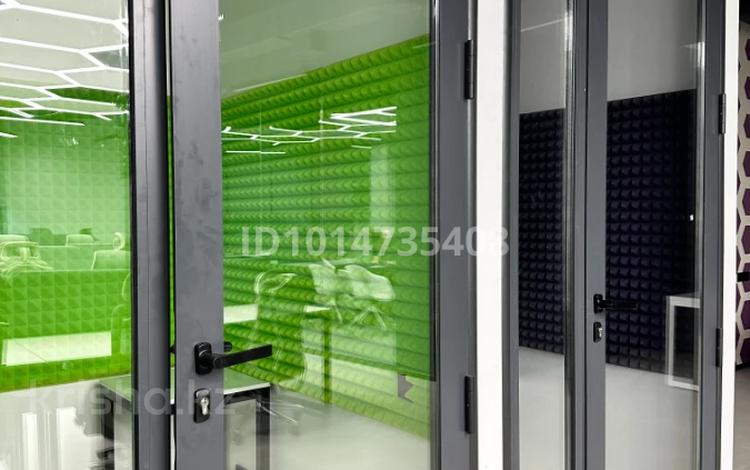 Офисы, магазины и бутики, образование · 1416 м² за 3.5 млрд ₸ в Алматы, Бостандыкский р-н — фото 26